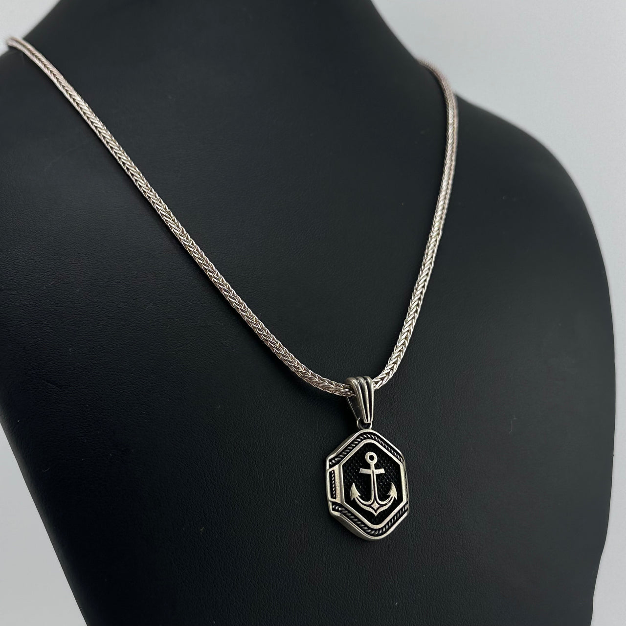 Anchor herringbone necklace