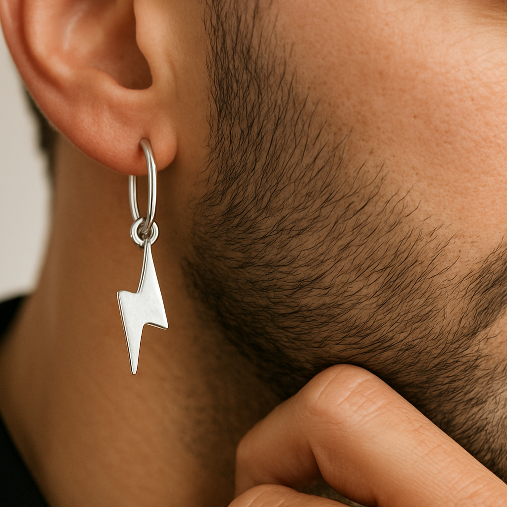 Arete Relámpago de Plata 950 — Diseño Minimalista de Lujo