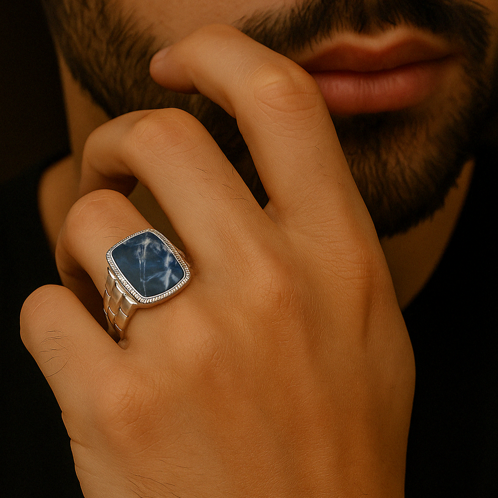 Anillo Pietersita