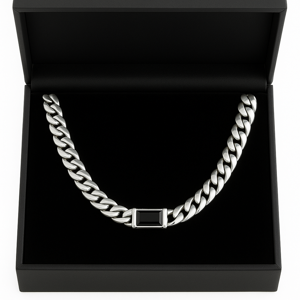 Cuban Link Chain Ironed 10 mm Wide Onyx Pendant - 999 Silver