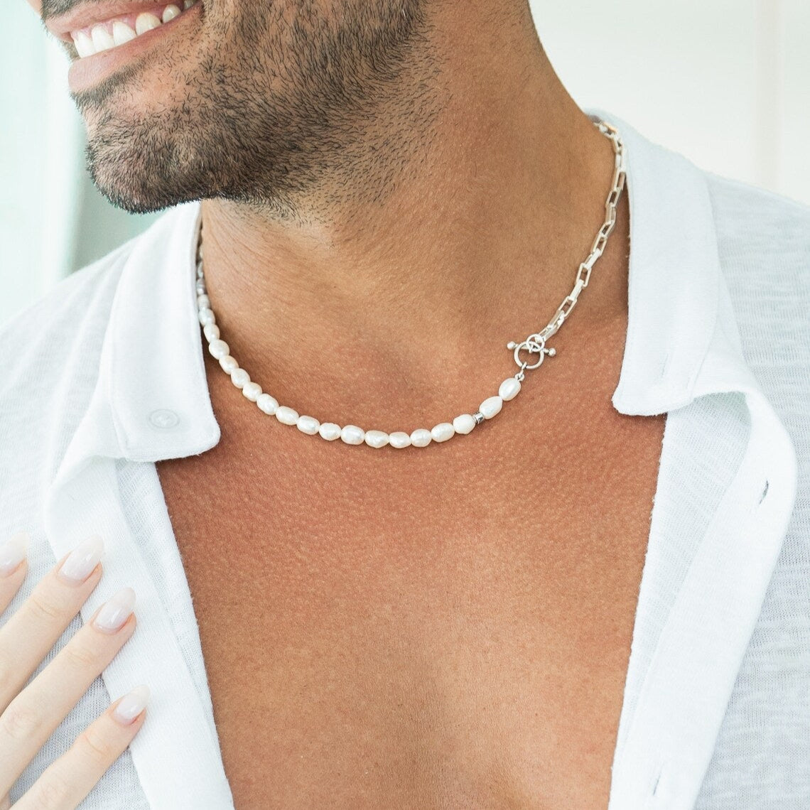 Freshwater pearls with 950 silver forcet chain