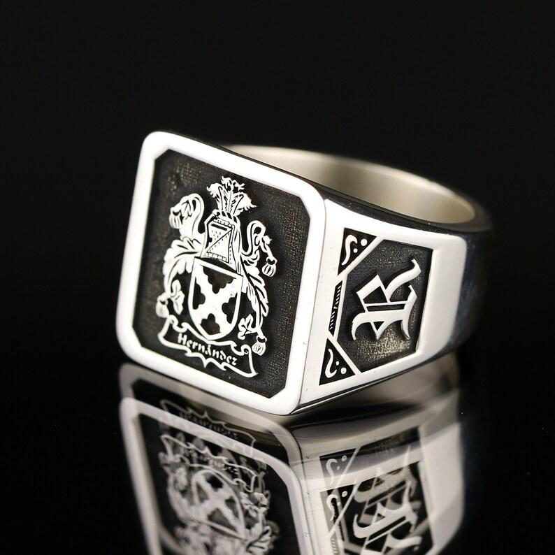 Family Crest