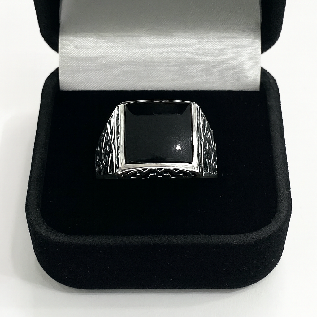 Anillo Carved