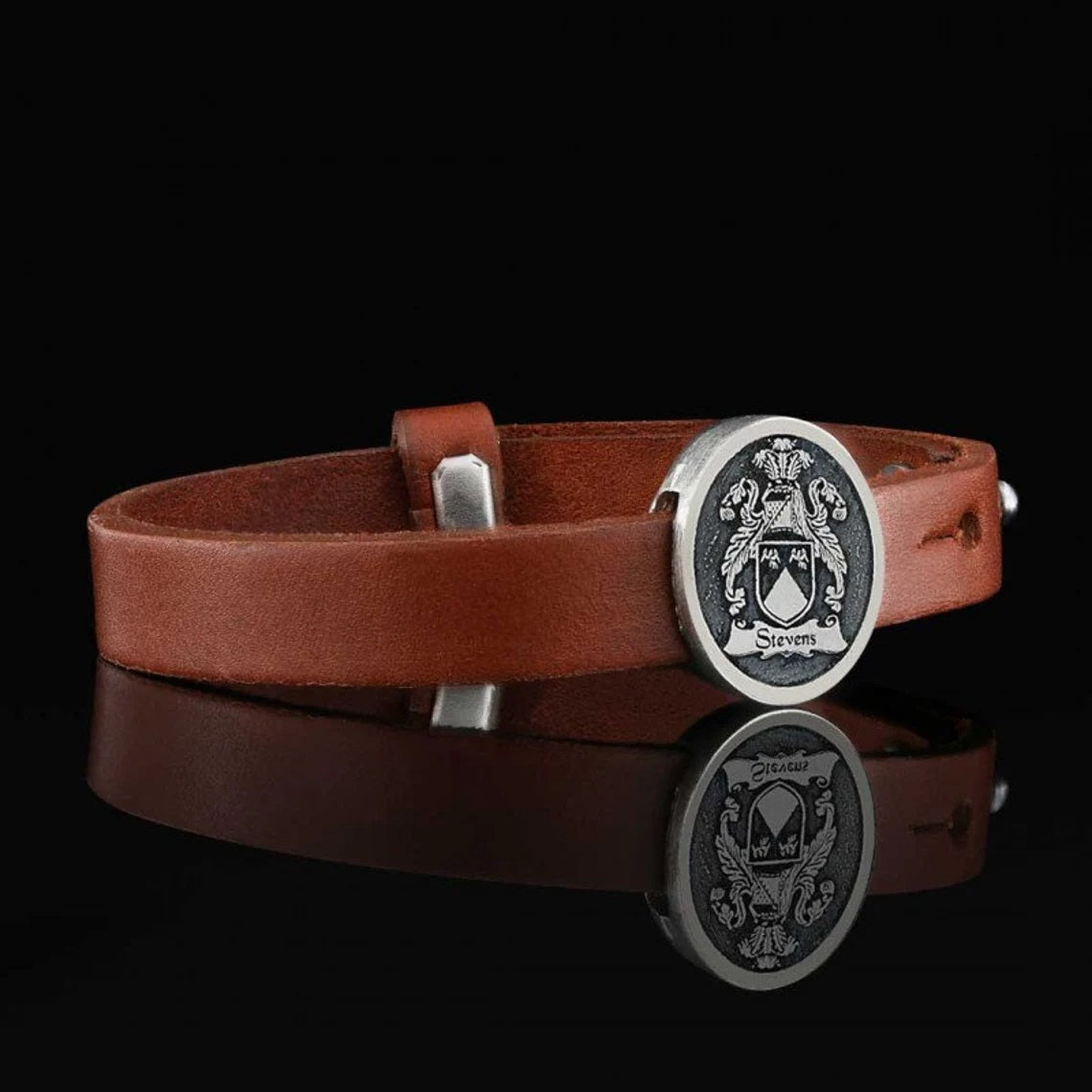 Brazalete Cuero Escudo Familiar Plata Ley 950