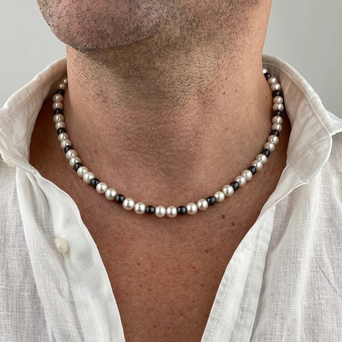 Czech Pearl Necklace with Onyx Stones