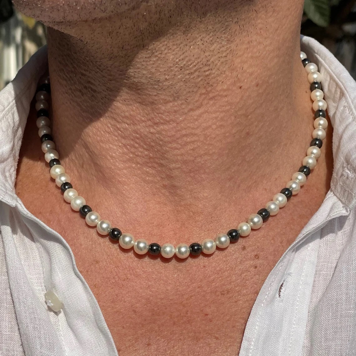 Czech Pearl Necklace with Onyx Stones