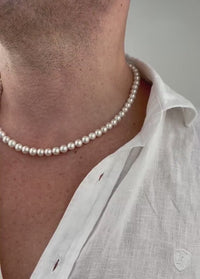 Czech pearl necklace with silver clasp