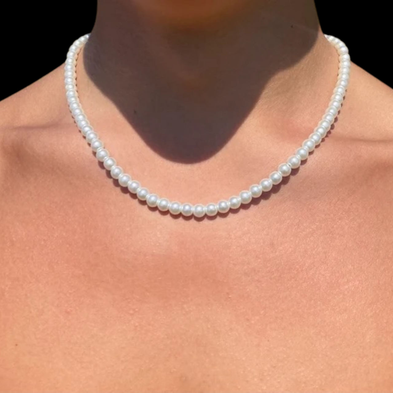 Czech pearl necklace with silver clasp
