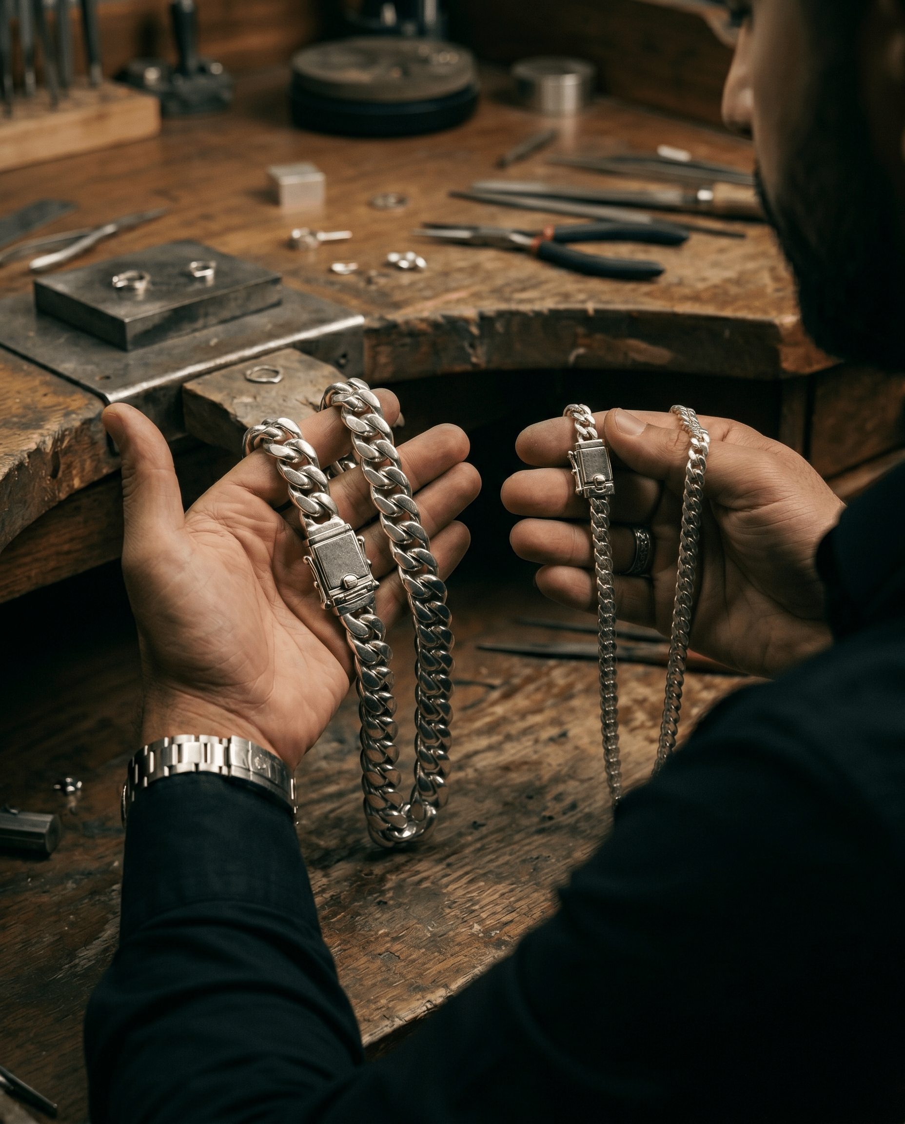 Diferencia entre Plata 950 y 999: ¿Cuál es Mejor para una Joya de Hombre? - nativosjewelry
