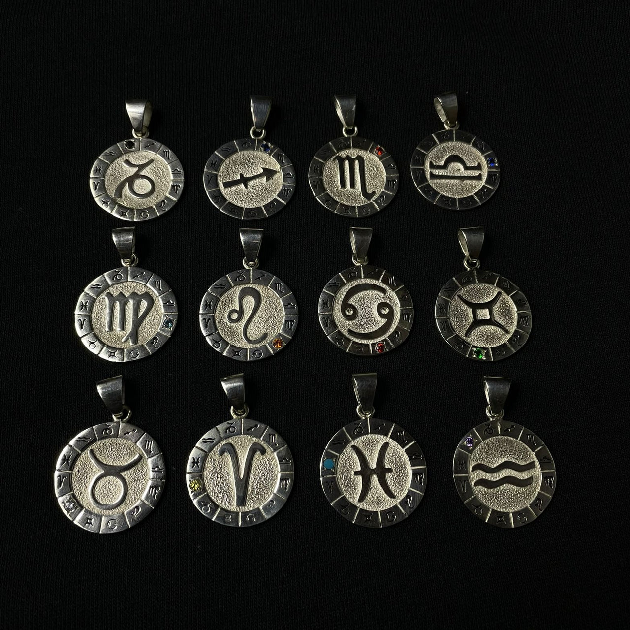 Collar Zodiacal de Plata ley 950