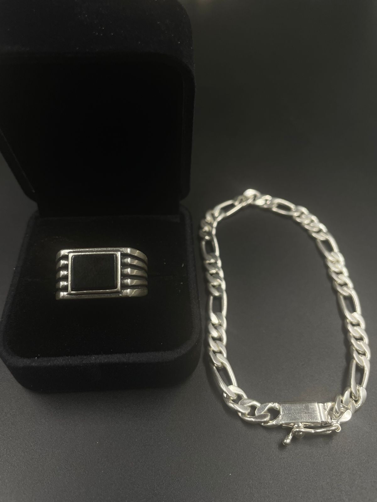 Pack Anillo Berendi y Pulsera Figaro de Plata 950