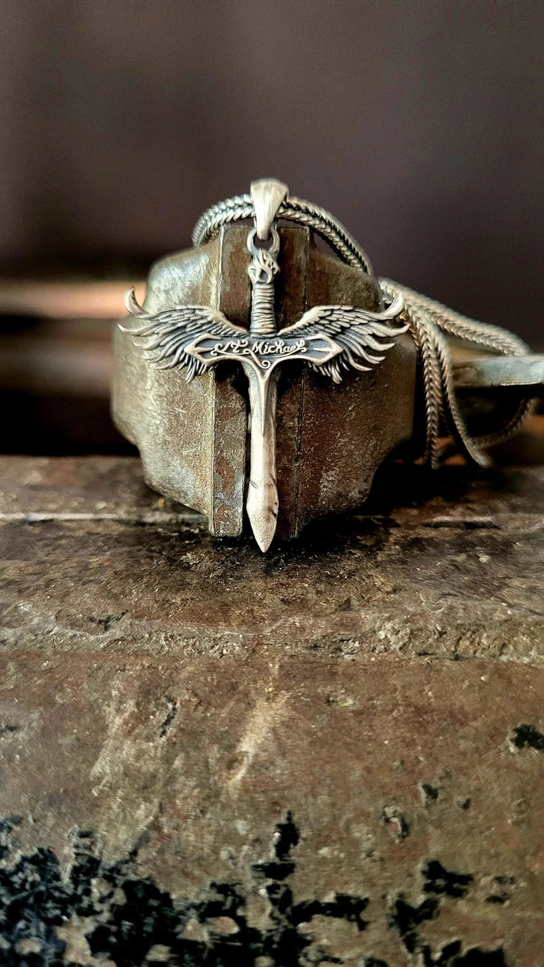 Espada Arcángel San Miguel más Cadena Espiga en Plata 950