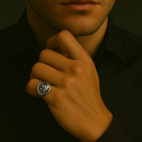 Thumbnail for Anillo Heráldico en Plata 950 — Pinky Ring de Poder