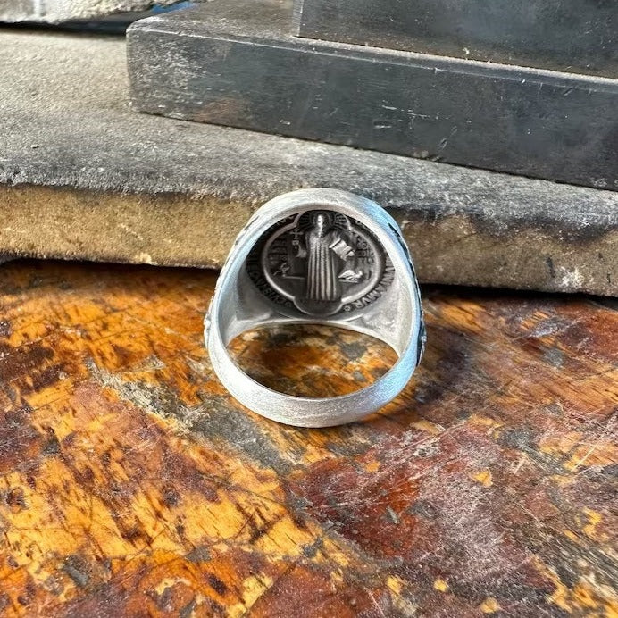 Anillo San Benito de Plata 950 Oval