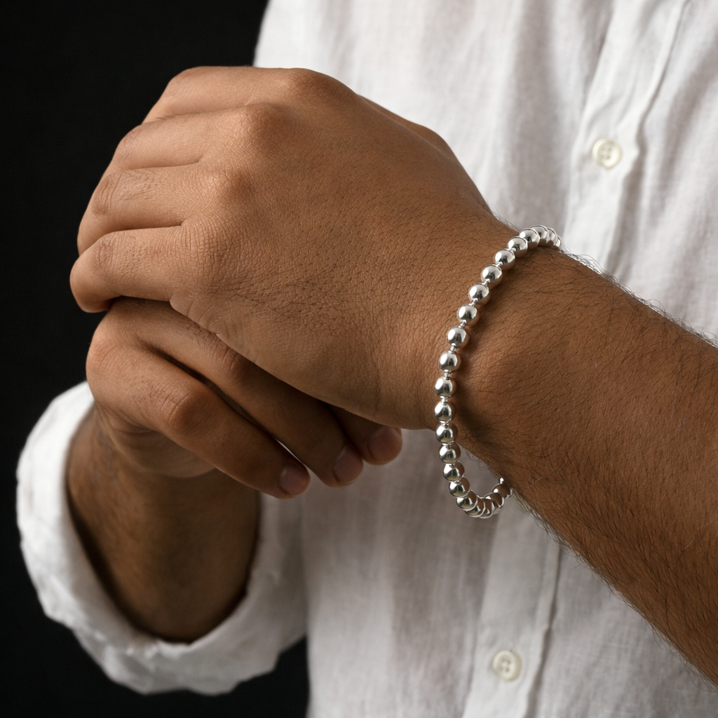 Cuentas Carácter — Silver Beaded Bracelet 950