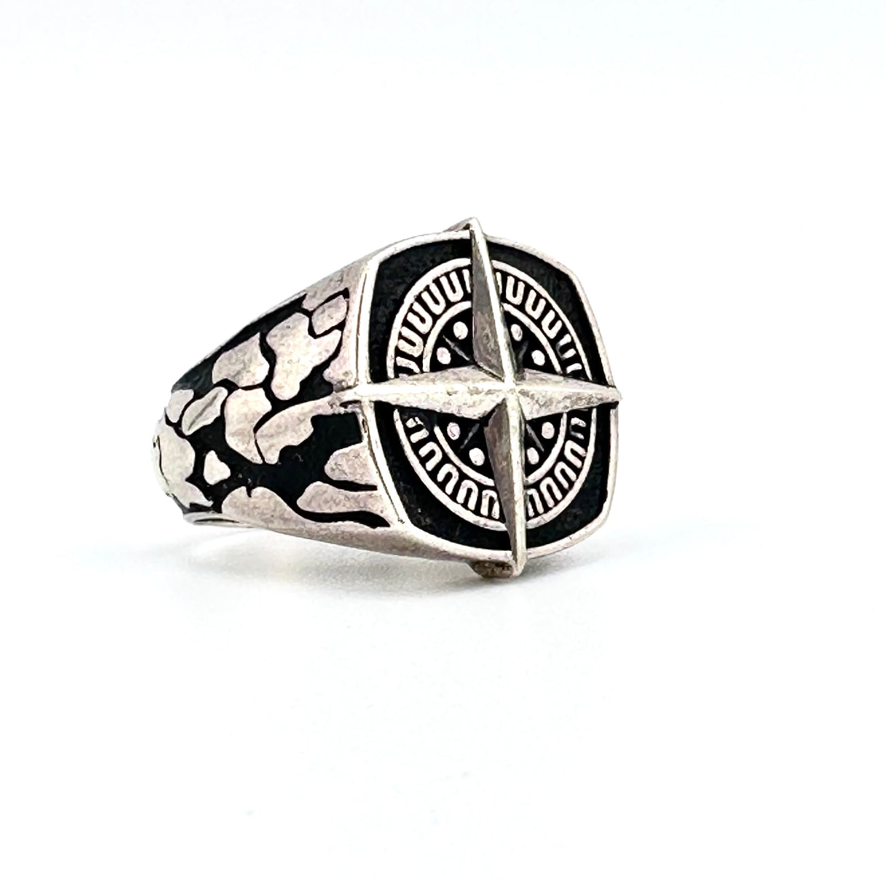 Compass Ring