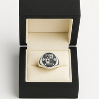 Thumbnail for Anillo Heráldico en Plata 950 — Pinky Ring de Poder