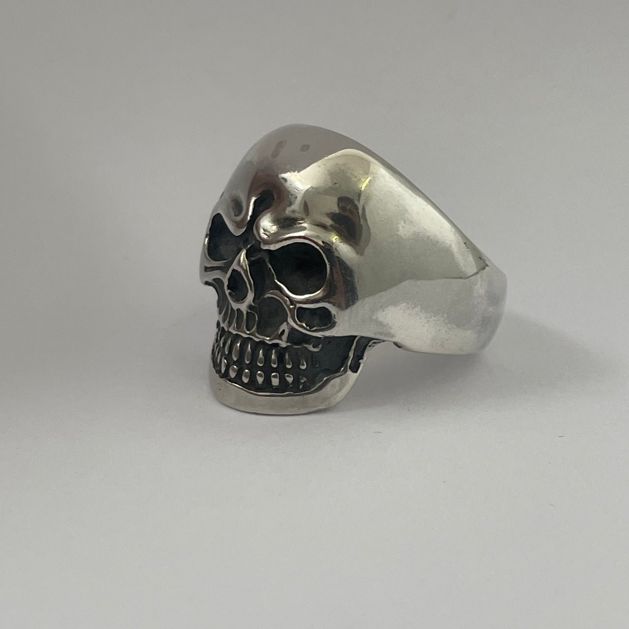 Anillo Calavera rock de Plata 950