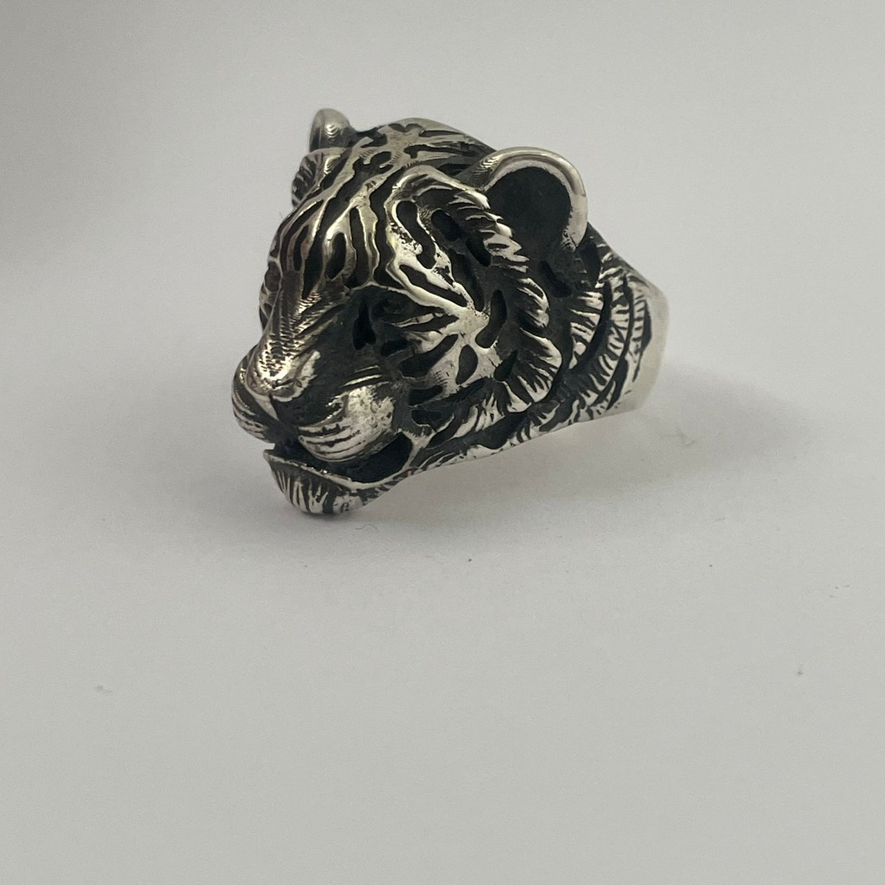 Anillo Tiger 3D