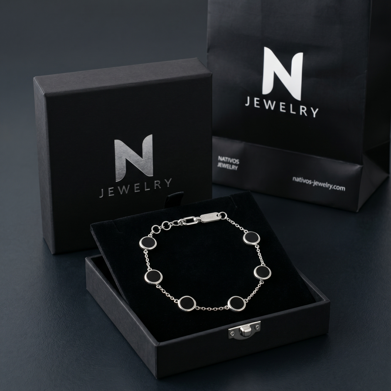 Onyx Balance — Onyx & Silver Bracelet 950