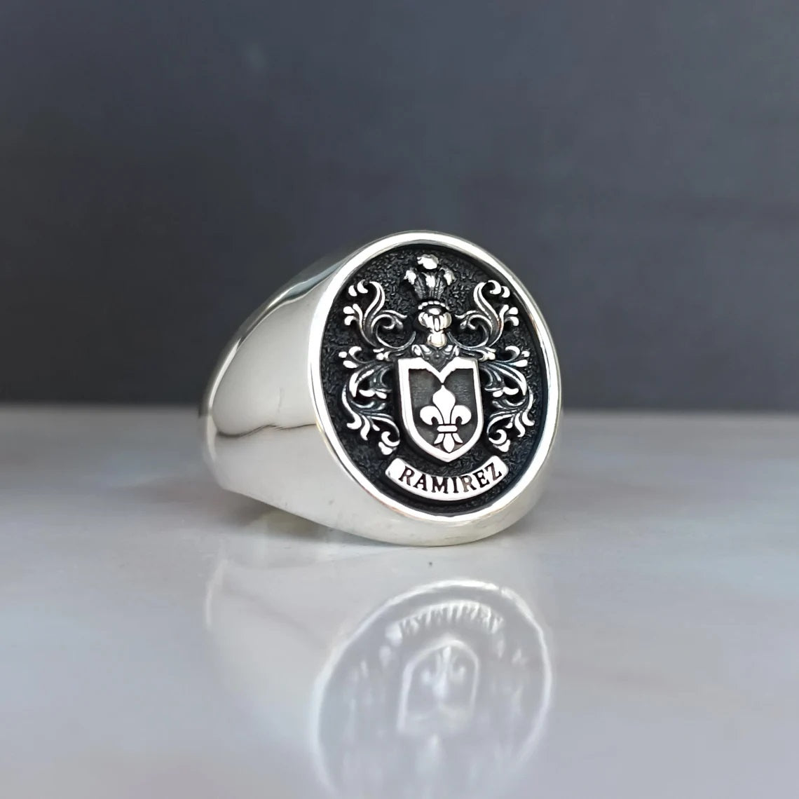 Anillo Escudo Familiar