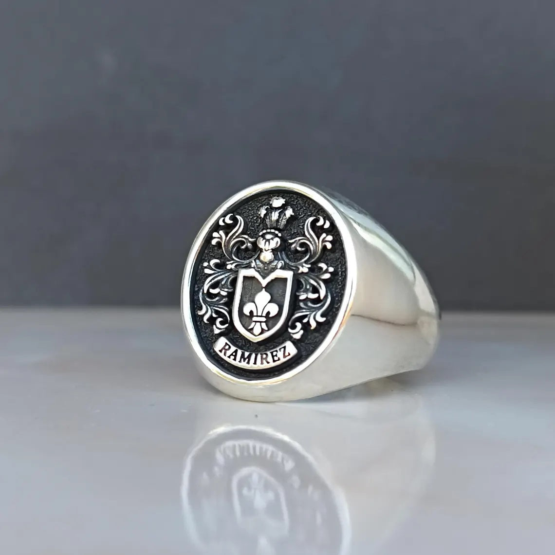 Anillo Escudo Familiar