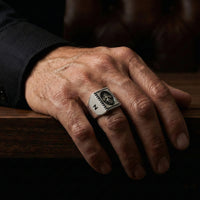 Thumbnail for Abeja — Anillo de Poder y Prosperidad