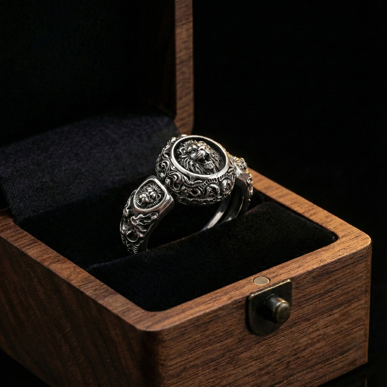 Anillo León Guardián en Plata 950