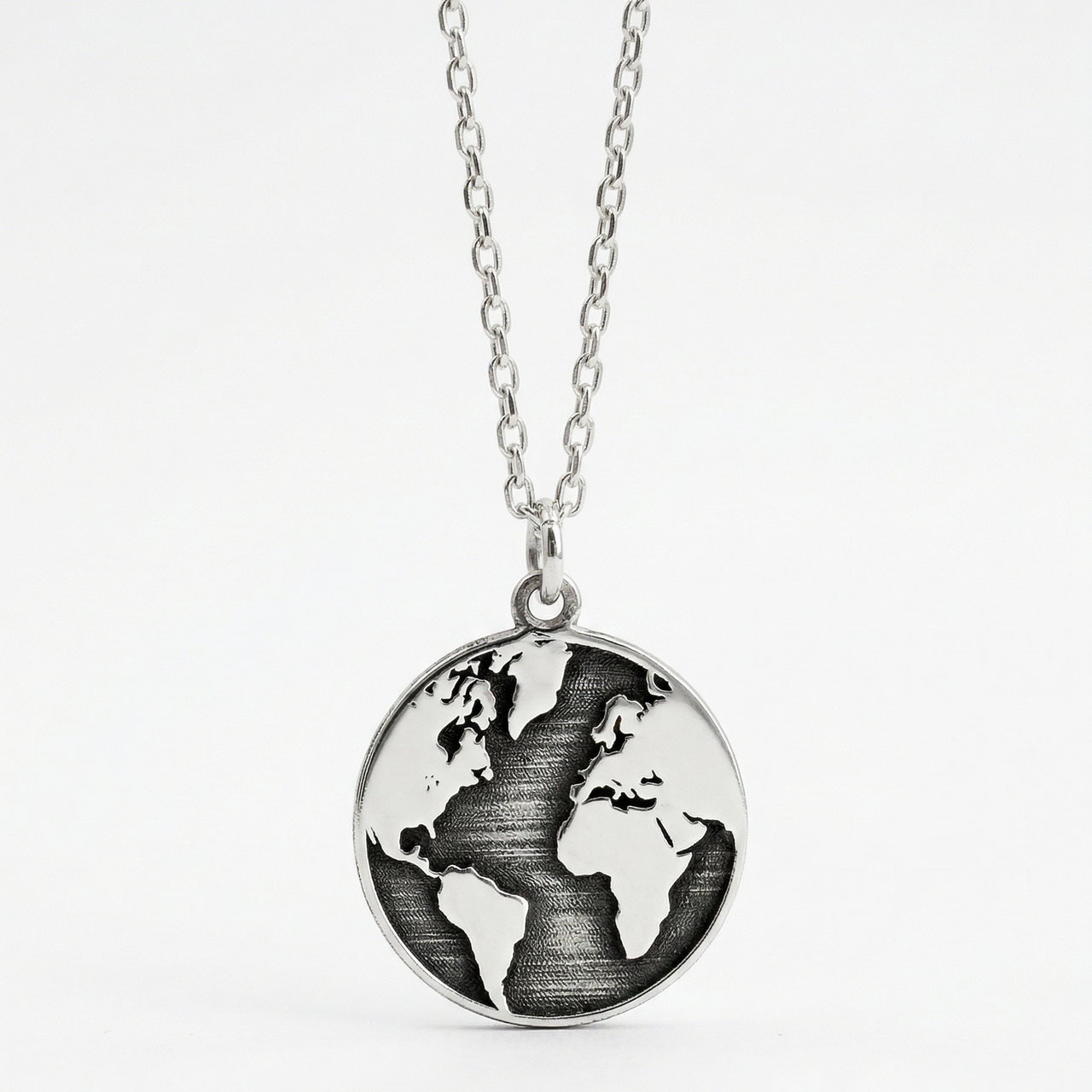 Collar Forcet con Medalla Mapa Mundo — Plata 925 & 950