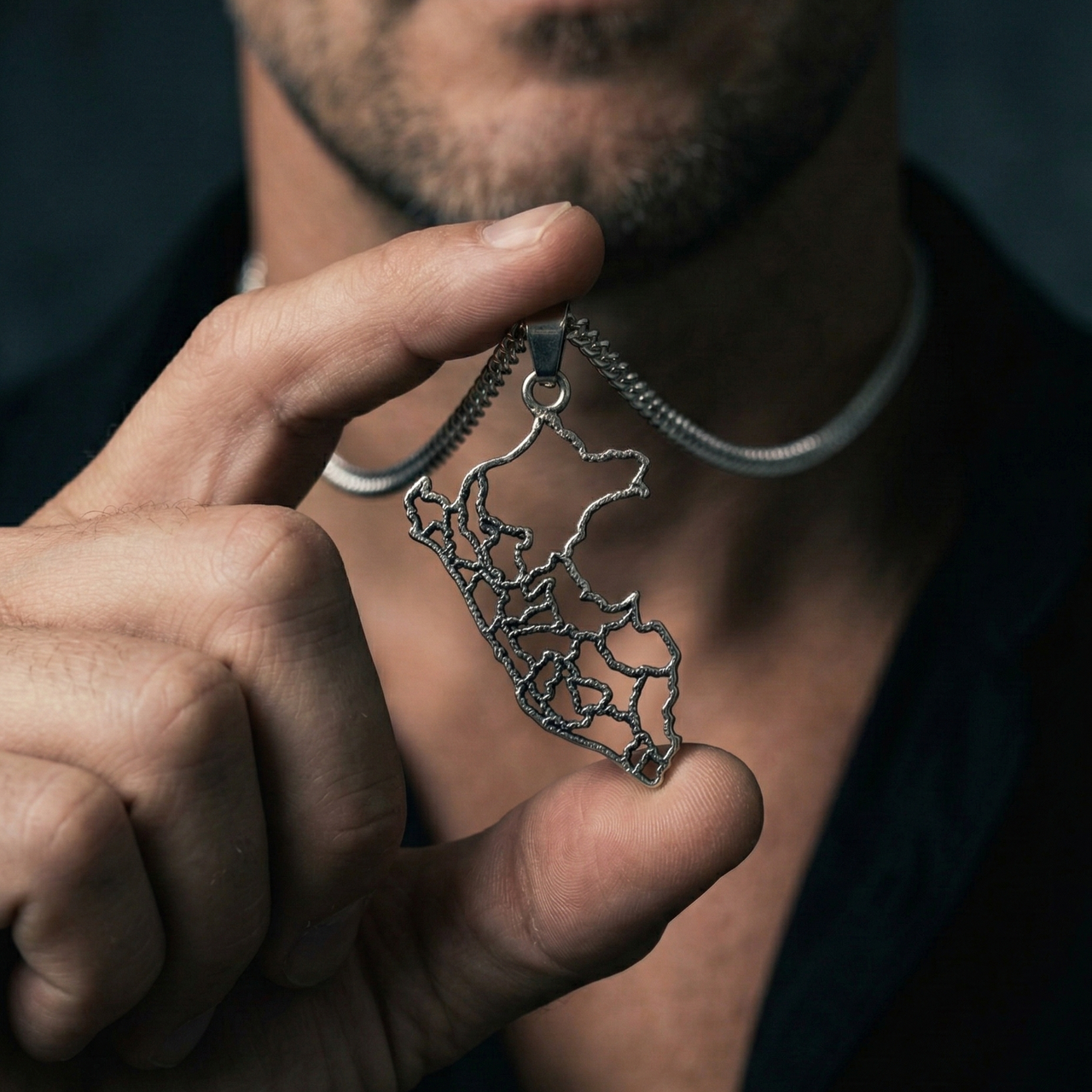 Collar Mapa del Perú — Plata 950