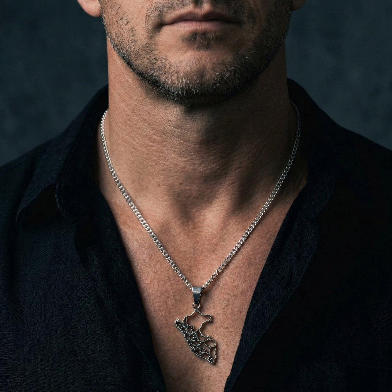 Collar Mapa del Perú — Plata 950