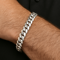 Thumbnail for Pulsera modelo Cuban Link 7mm con piedras Onix
