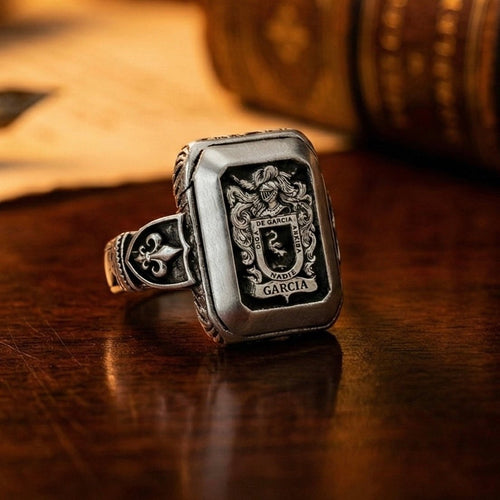 Anillo Escudo Noble — Custom Family Crest Ring Silver 950 - nativosjewelry