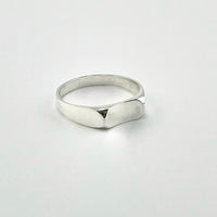 Thumbnail for Anillo Sello Curvo - nativosjewelry
