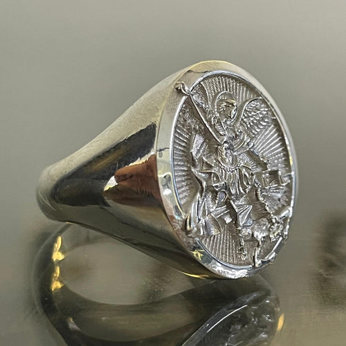 Anillo Arcángel San Miguel de Plata 950 para Hombre - nativosjewelry