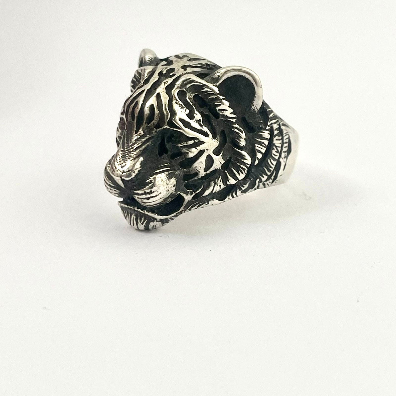 Anillo Tiger 3D - nativosjewelry