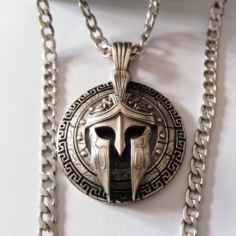 Collar Escudo Espartano de Plata 950 quemada - nativosjewelry