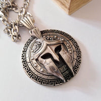Thumbnail for Collar Escudo Espartano de Plata 950 quemada - nativosjewelry