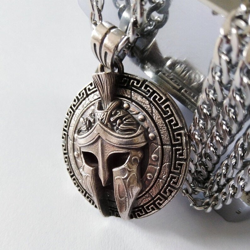 Collar Escudo Espartano de Plata 950 quemada - nativosjewelry