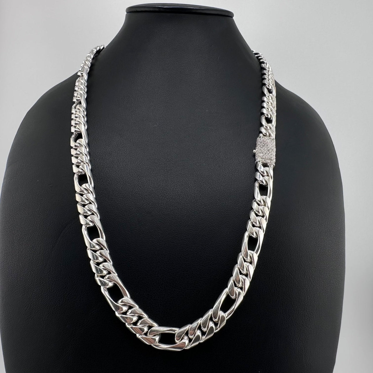 Collar Figaro con broche Iced - nativosjewelry
