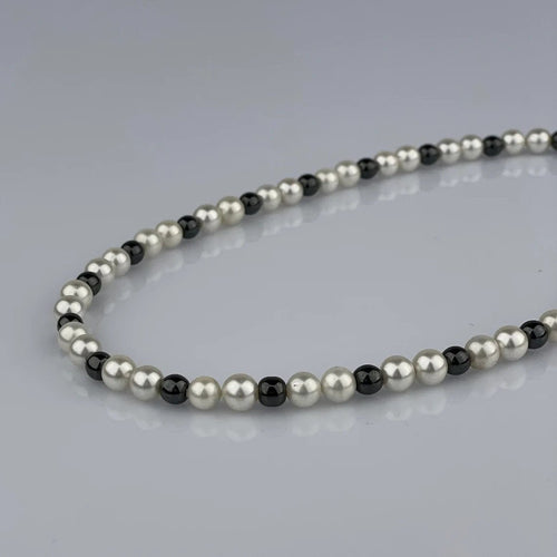 Collar de Perlas Checas con piedras Onix - nativosjewelry