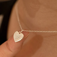 Thumbnail for Collar corazón con Inicial - nativosjewelry