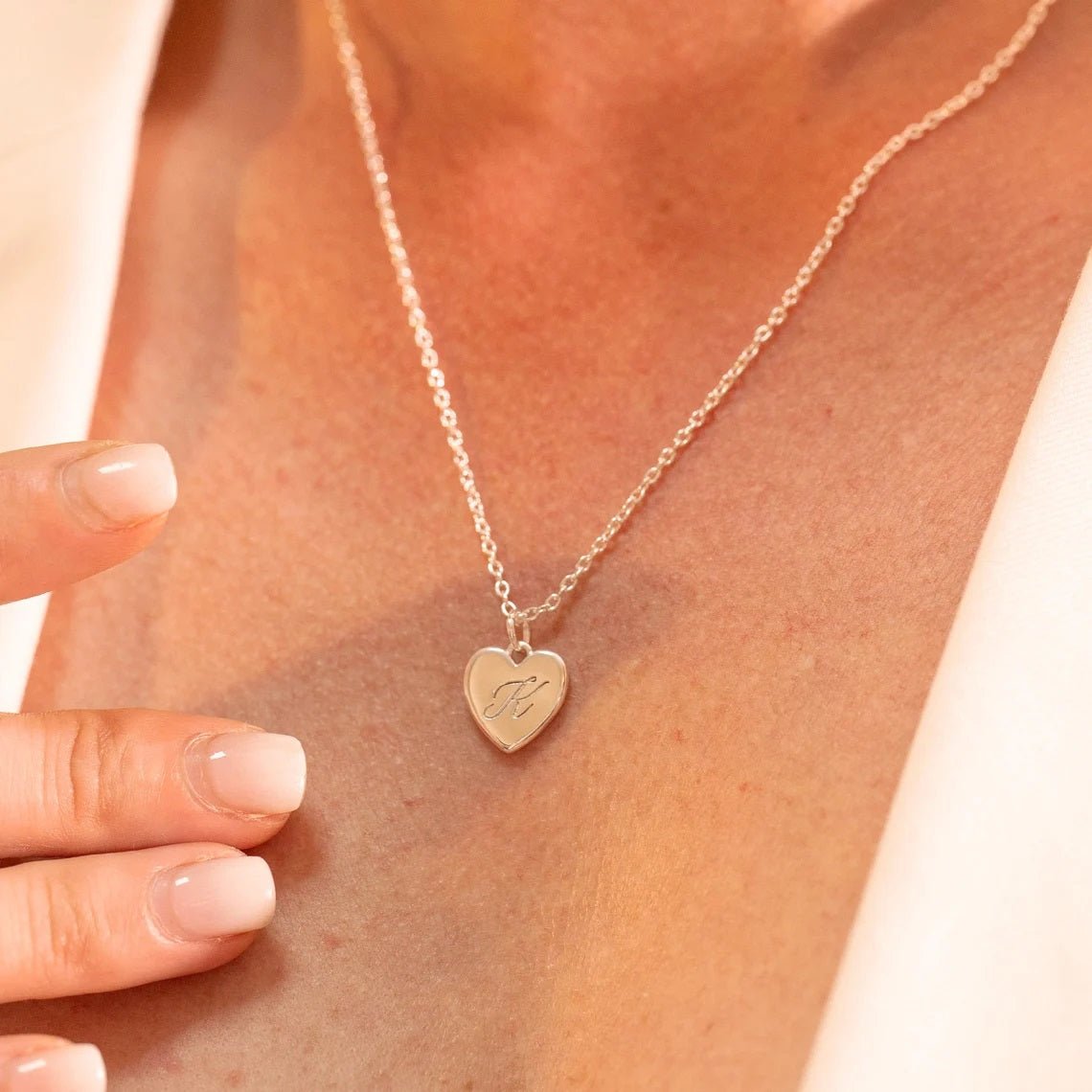 Collar corazón con Inicial - nativosjewelry