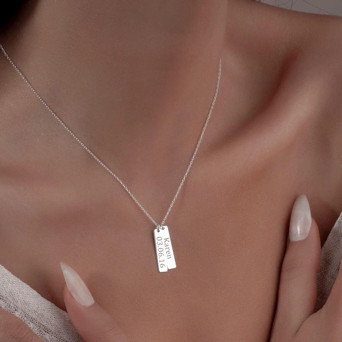 Collar con nombre y fecha personalizado en Plata 950 - nativosjewelry