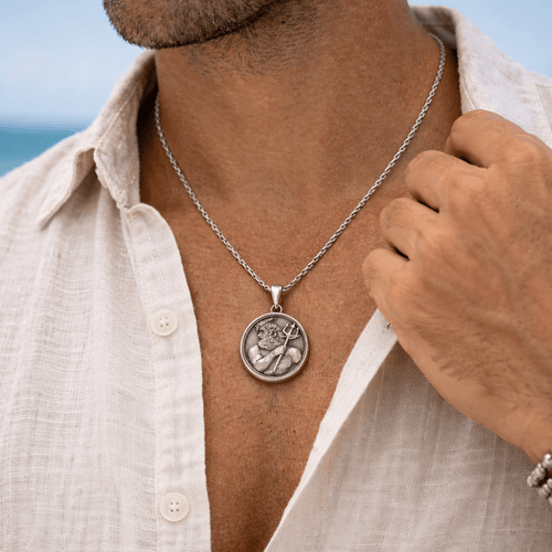 Medallón Poseidón en Plata 950– Dije para Hombre - nativosjewelry