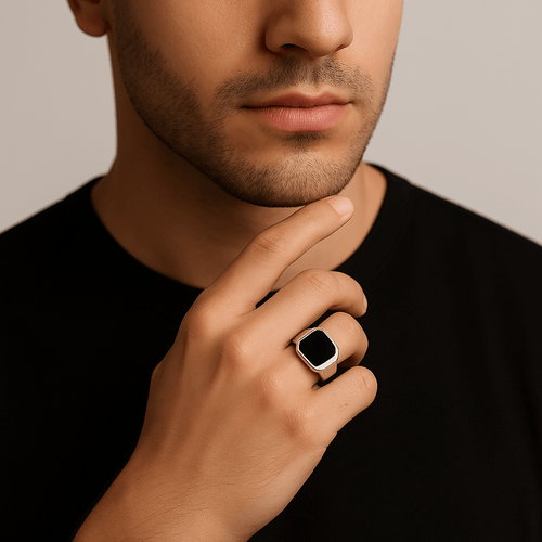 Anillo Sello Octagonal de Plata 950 con Piedra Ónix Negra – Estilo Minimalista Masculino - nativosjewelry