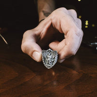Thumbnail for Anillo Arcángel Miguel de Plata 950 – Fe que se Porta - nativosjewelry