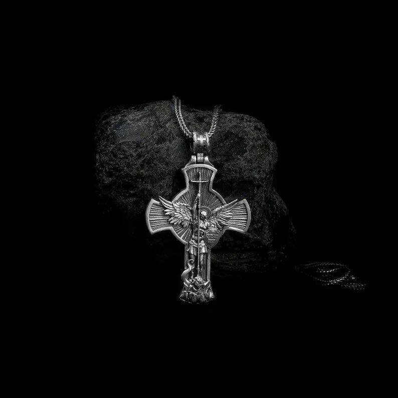 Collar de Cruz Arcángel San Miguel - nativosjewelry