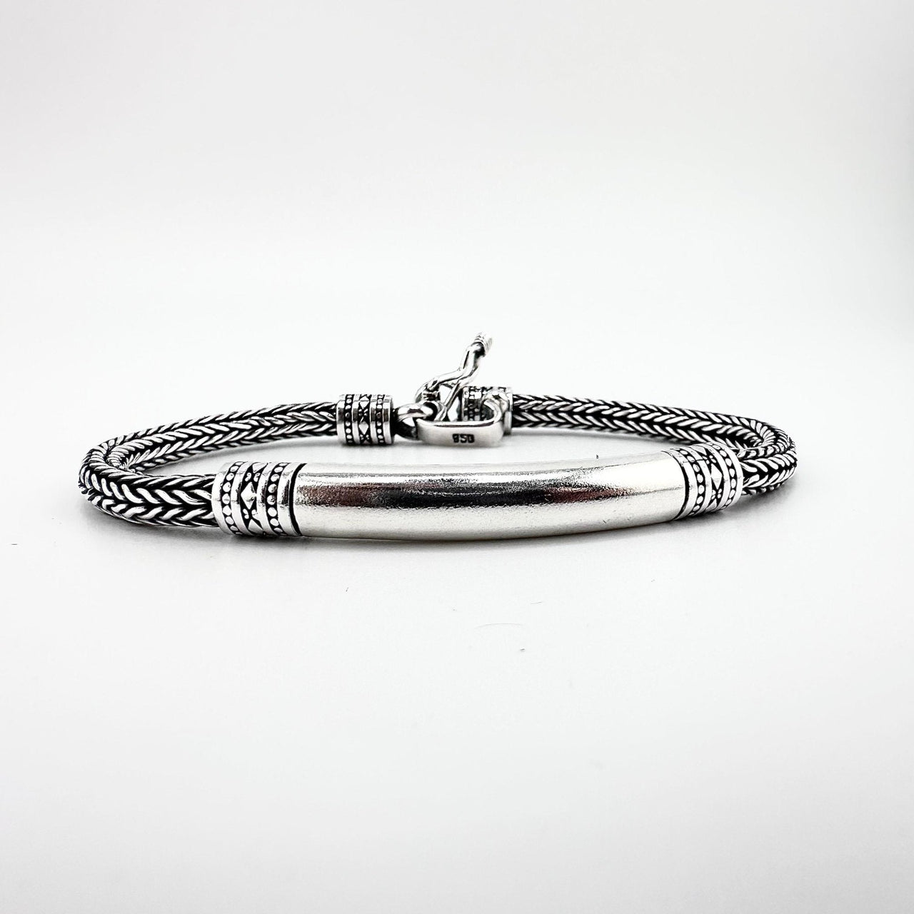 Espiga Oscura 3mm — Burnished Silver Bracelet 950 - nativosjewelry