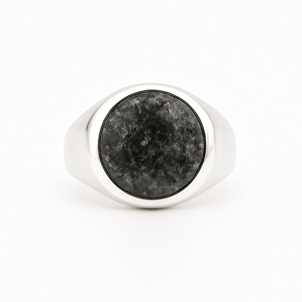 Obsidian Guard — Obsidiana Ring Silver 950 - nativosjewelry